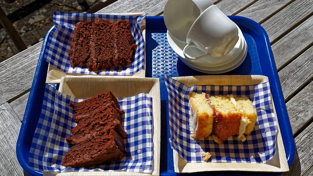 Cakes, Bakes and Makes – cake shop in Leominster town centre